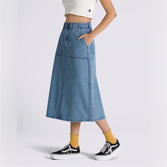 Vans Dresses & Skirts - Vans Union denim cargo skirt